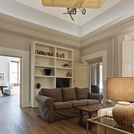 פירנצה Art Apartment Dante מראה חיצוני תמונה