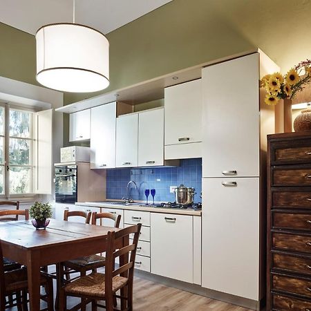 פירנצה Art Apartment Dante מראה חיצוני תמונה