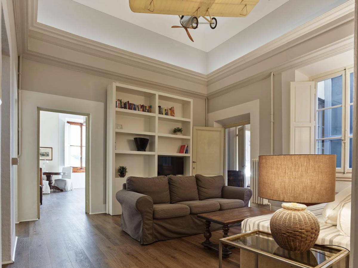 פירנצה Art Apartment Dante מראה חיצוני תמונה