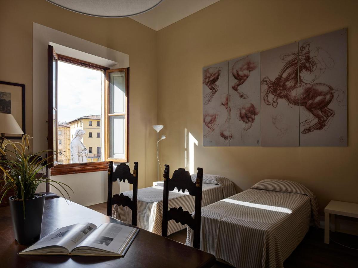 פירנצה Art Apartment Dante מראה חיצוני תמונה